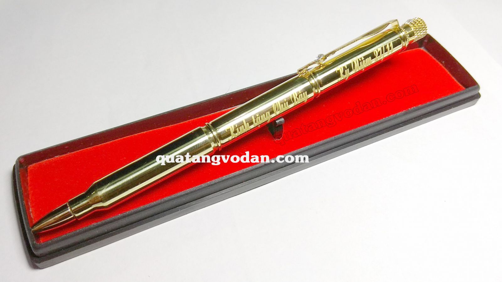 Chiếc bút bi làm từ vỏ đạn | QUÀ TẶNG VỎ ĐẠN